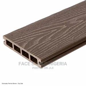 Dark Wood Grain Grand Oak Composite Decking