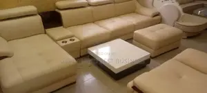 Italian 5 Seaters Sofas
