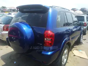 Toyota RAV4 2005 Blue