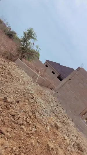A Full Standard Plot of Land for Sell