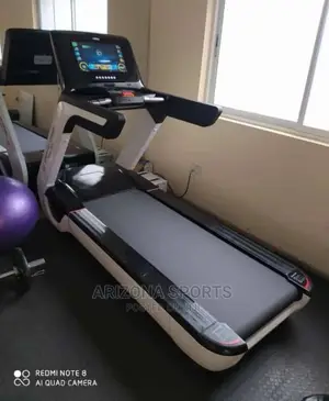 8hp Treadmills