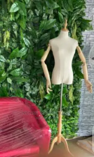 Female Tripod Stand Robotic Hand Female Dressform