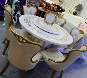 Original Royal Round Dining Table by 6