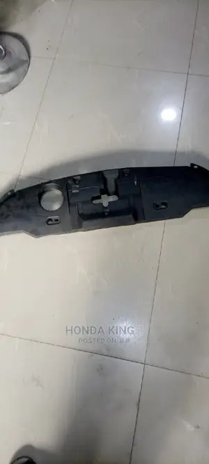 Radiator Plastic 08 Crv