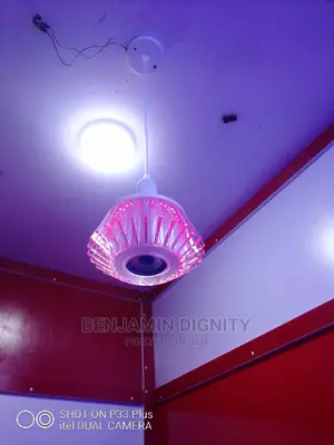 Light With Bluetooth Mp3 Player