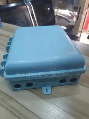Fiber Optic Distribution Box Splitter Wall Mount for FTTH