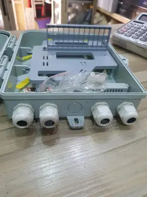 Plastic 24 Core Fiber Optical Termination Box Splitter