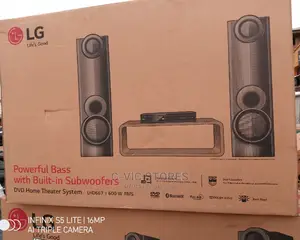 LG 600W 2.2ch Bluetooth DVD Home Theatre System - LHD 667