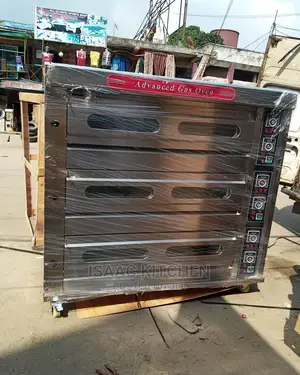 9 Tray 3 Deck Oven