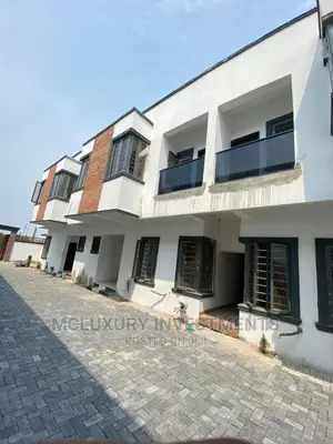 3bdrm Townhouse/Terrace in Lekki Phase2 by for Sale