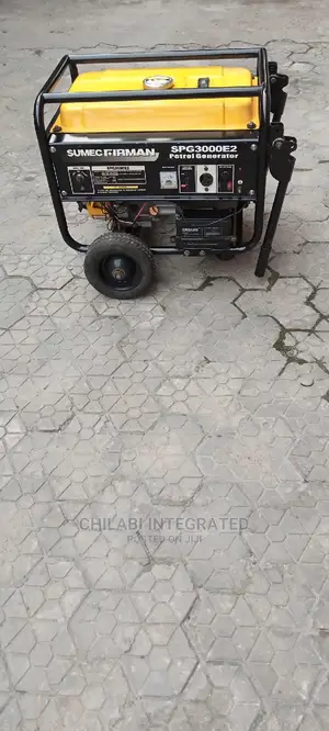 Almost New 2.8KVA SUMEC FIRMAN Spg3000e2 Key-Starter Gen Set