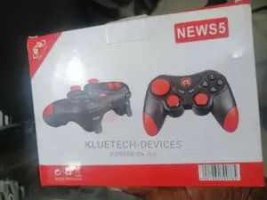News5 Bluetooth Wireless Gamepad