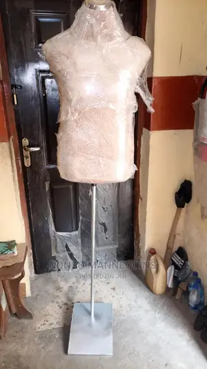 Male Pinnable Body Dressform Display