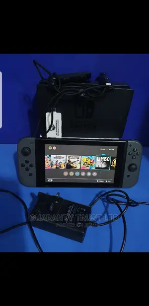 Nintendo Switch + 12- 15 Games