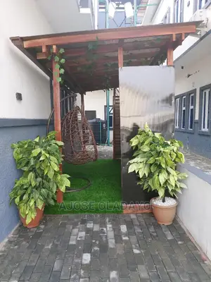 Outdoor Living Pod