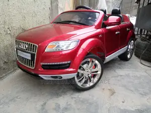 Uk Used Kids 12 Volt Official Licensed Audi Q7 Quattro Car