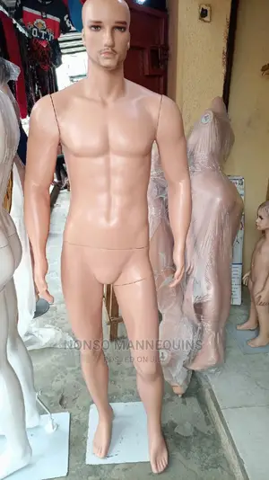 B20 Huge Plastic Male Display Mannequins