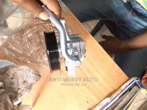 Power Steering Pump Hyundai V.6 Engine