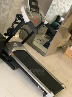 2.5hp Treadmill With Massager, Music, 120kg User Incline (