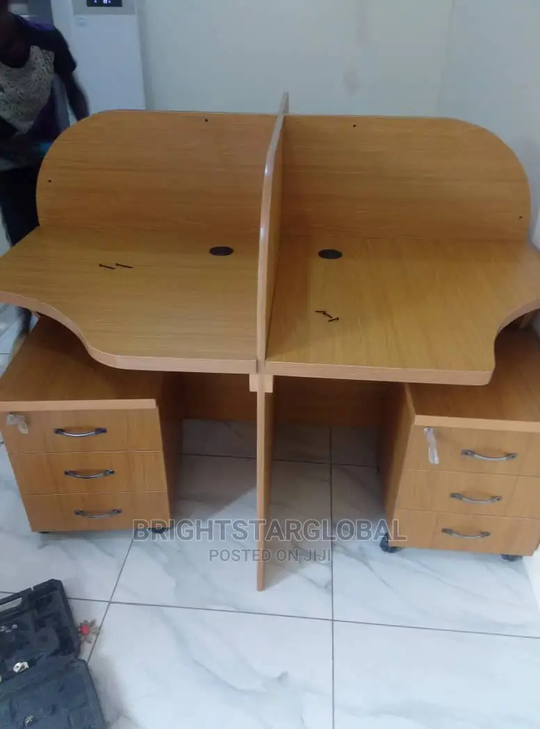 Workstation Table