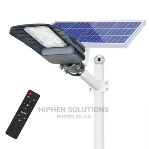 Dusk To Dawn Solar Street Light