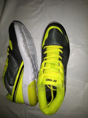 Training Canvas Shoes