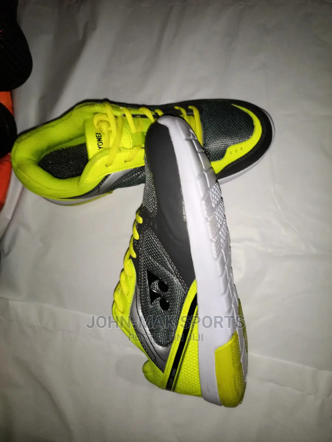 Training Canvas Shoes