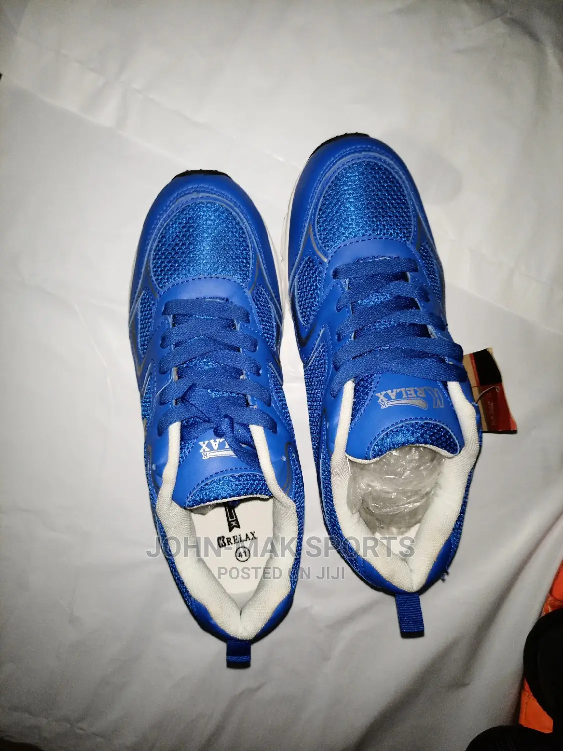 Training Canvas Shoes