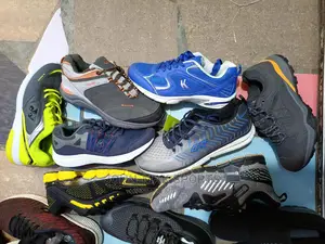 Training Canvas Shoes