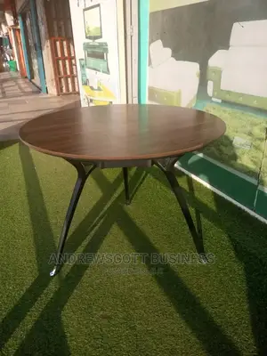 Mordern Round Conference Table