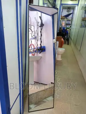 Plain Mirror