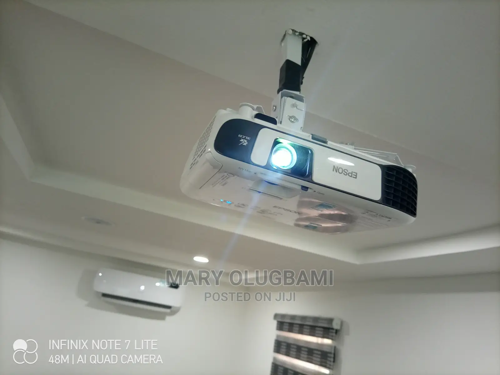 Sharp Epson Projector and Screen