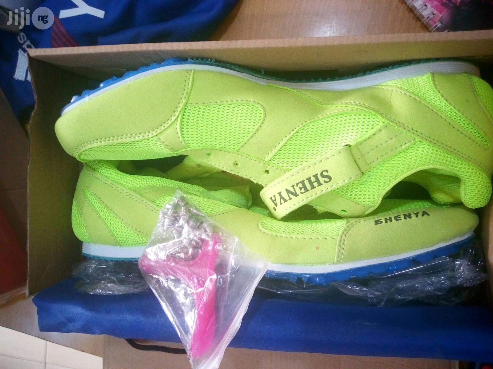 Spike Shoe