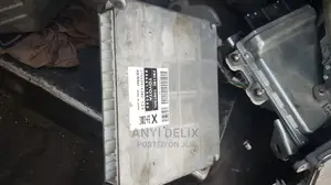 Toyota Rx330 Brain Box