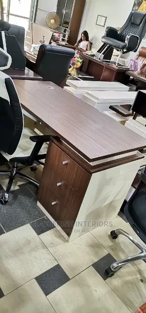 Office Table. 1.4m