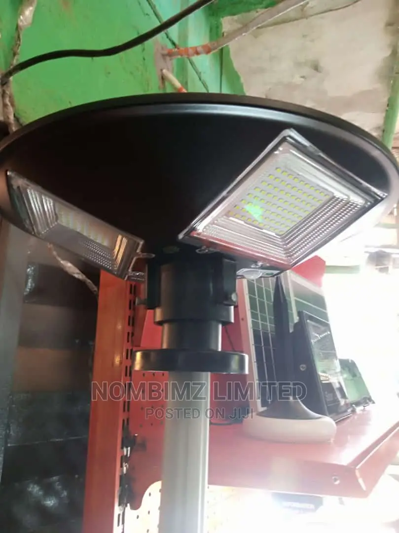 Smart All in One Solar Garden Light