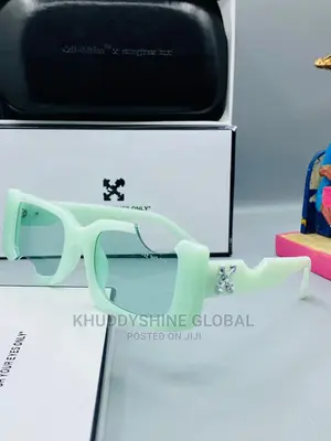 Notch Frame Sunglasses
