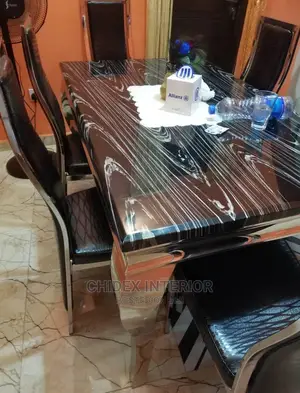 6 Seaters Marble Dining Table