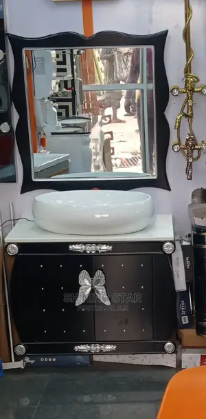 Cabinet Basin With Mirror