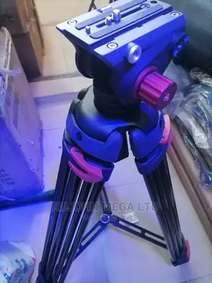 Professional 10kg Load Fluid Head Digital Camera Tripod