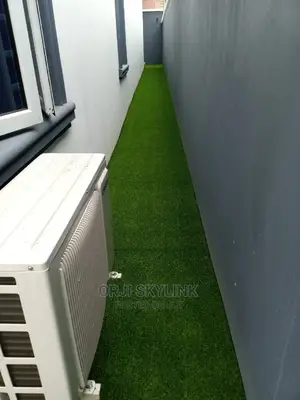 Synthetic Green Carpet Grass