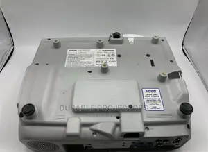 Short Throw Projectors