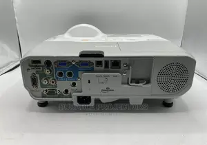 Short Throw Projectors