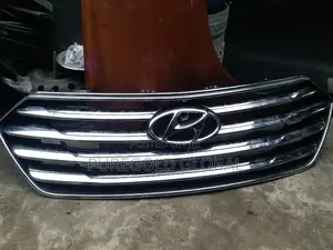 Front Grille for Hyundai Santafe 2018 Model