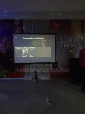 Projector and Projector Screen for Rent