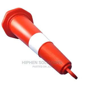High-Quality Safety Plastic Cone for Roadway Safety