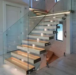 Frameless Tampered Glass Stairs at Affordable Rates
