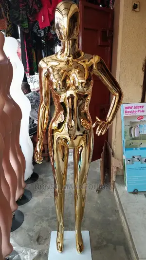 Size 8 Gold Chrome Female Mannequin With Medium Breast