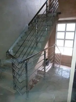 Stunning Staircase Rail Construction