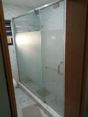 New Enclosed Shower Cubicle